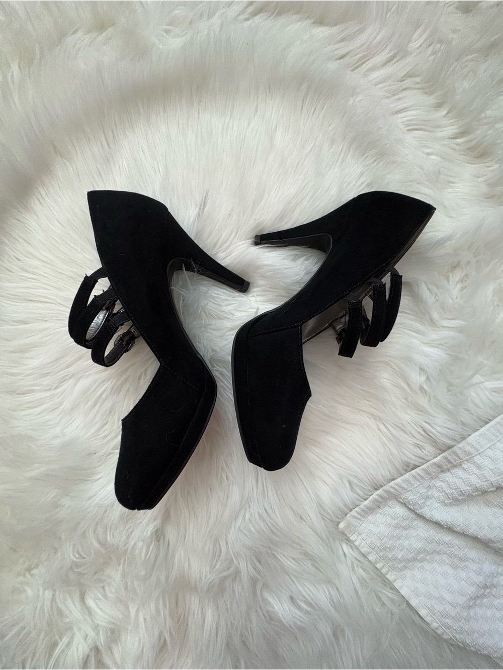 Worthington Black Triple-Strap Heels - Picture 4 of 8